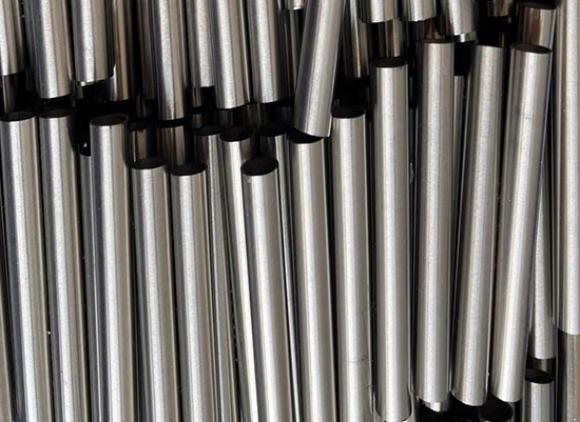 镍价强势上扬,现货成交转淡,不锈钢价值不宜过度追高