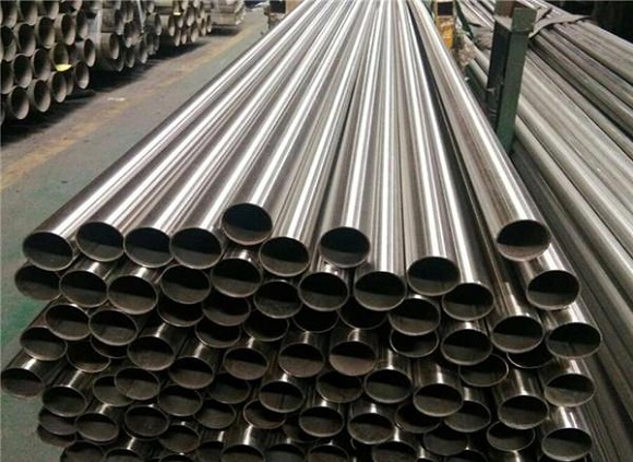 为什么304不锈钢管焊缝是玄色？