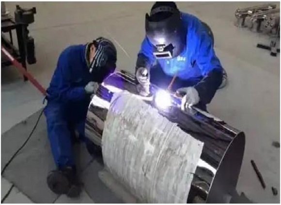 316不锈钢管氩弧焊接