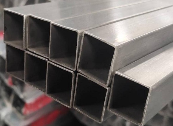 影响304不锈钢管组织机能的成分与节造措施