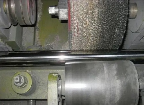 304不锈钢管表表划痕怎么处置？