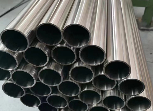 304不锈钢管表表刮伤的原因