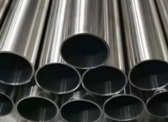 304不锈钢管表表刮伤的原因