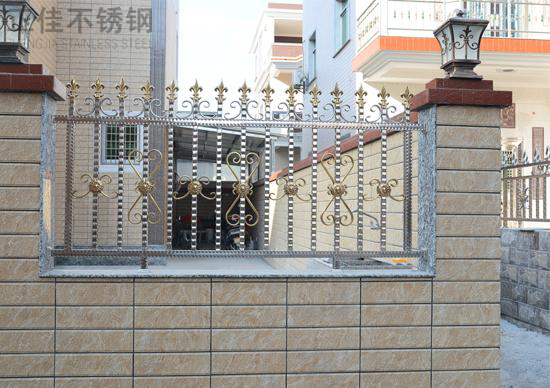 不锈钢点状斑纹管围栏2